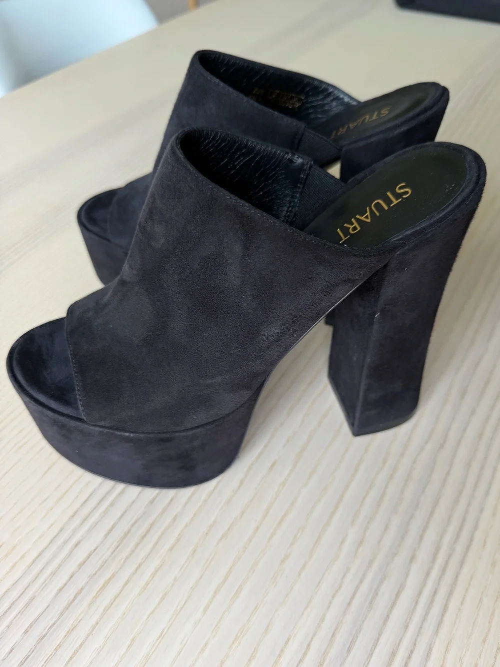 Stuart Weitzman Black Suede Skyhigh Platform Heel size 7